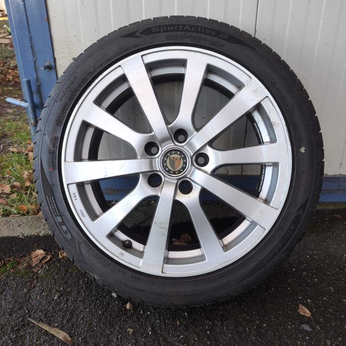 Летни Гуми с Джанти 215/45/17 DOT 2022