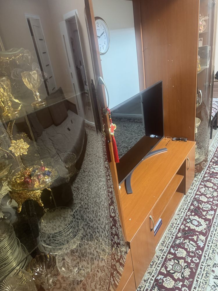 Продается стенка для гостинной