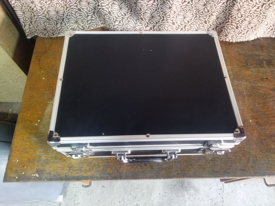 Продаю тату машинку полный комплект