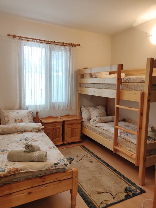 Къща за гости “Sunrise”- Цигов Чарк