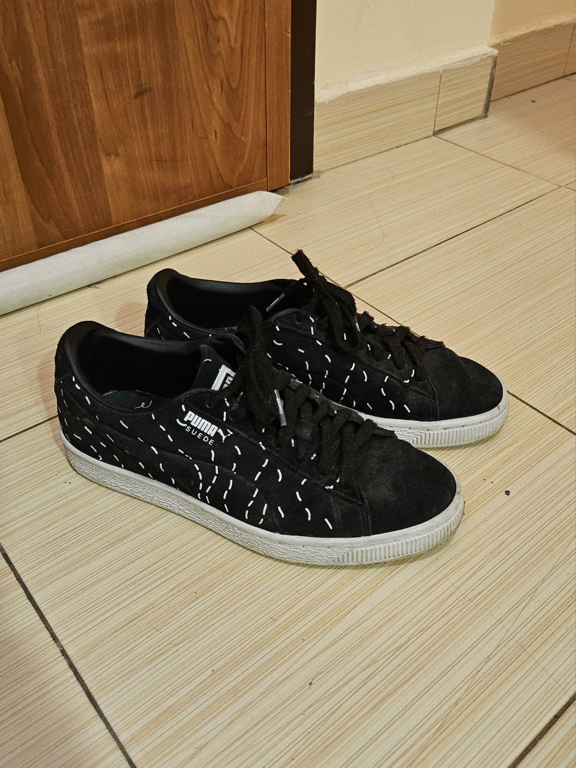 Puma Suede Черни кецове