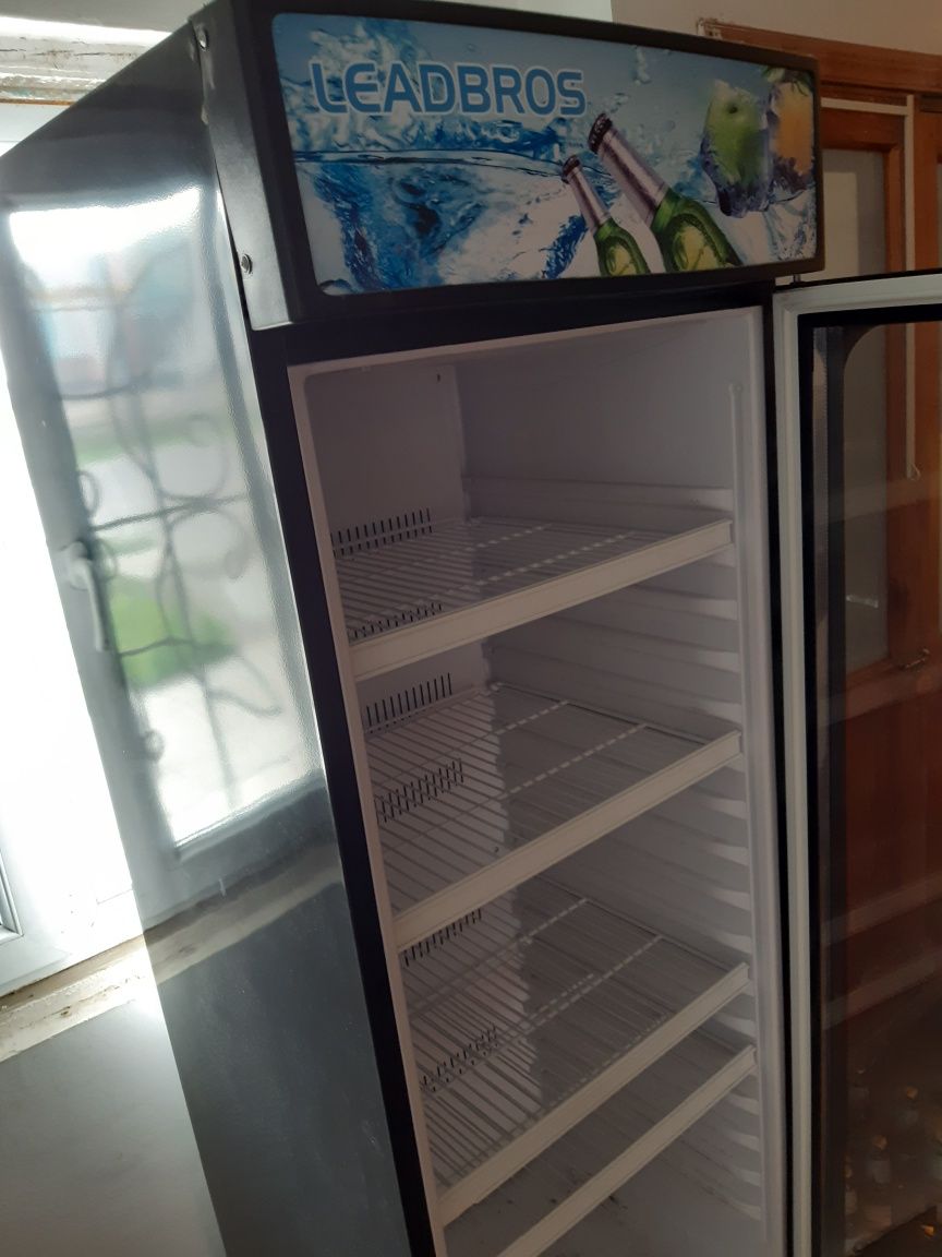 Холодильники две штуки пр-д