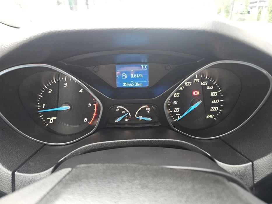 Ford focus 1,6 diesel  2012 356.000 km unic proprietar