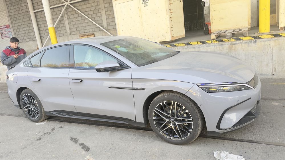 BYD HAN 605zapas hod  2025 yil 2025  versiya restayling