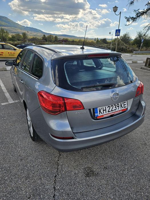 Опел Астра Sport Turer 1.3 CDTI !!!
