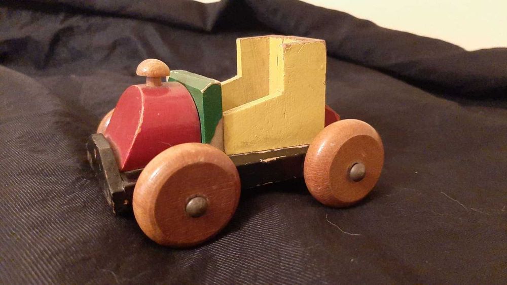 jucărie vintage perfectă pentru micuți