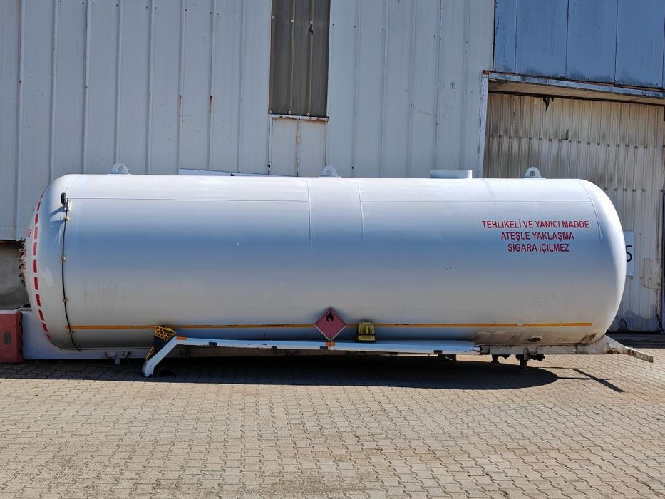 на газовоз резервуар