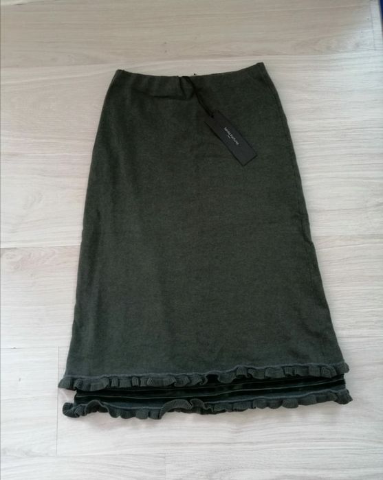 Продам  юбку трикотаж  новая