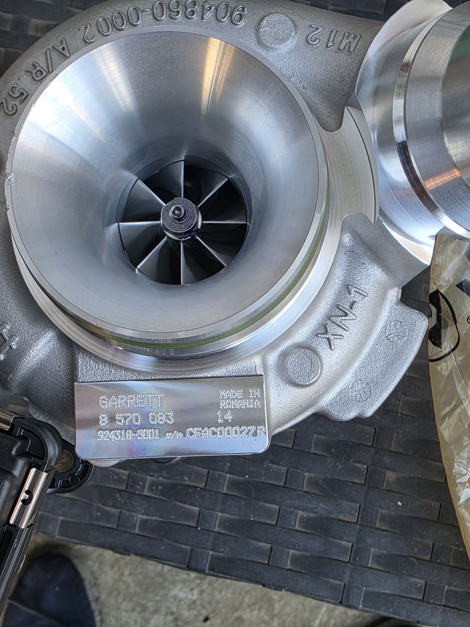 turbina bmw motor b47 2.0 tdi 8570083