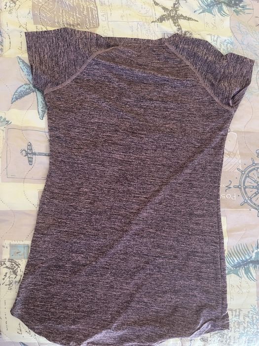 Спортна тениска “nike”