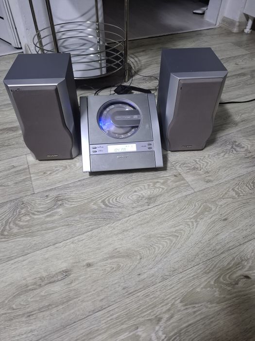 Sistem audio Sharp model XL-3500H