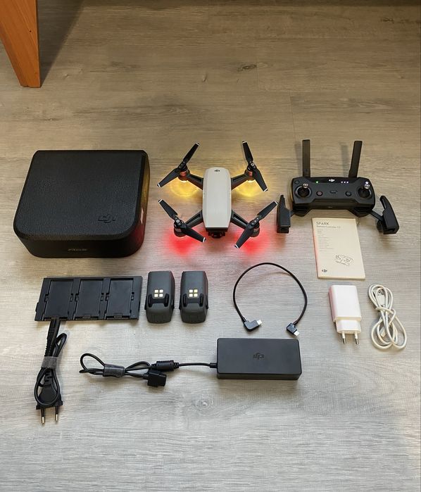 Drona Dji Spark fly More Combo