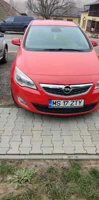 Opel astra  j scurt