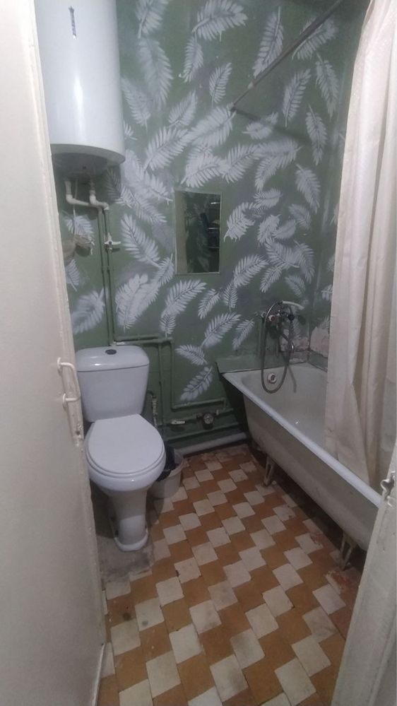1 xonali kvartira sotiladi chirchiqda