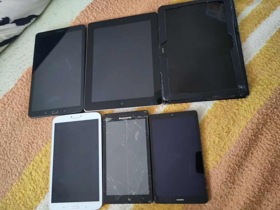 Tablete pentru piese