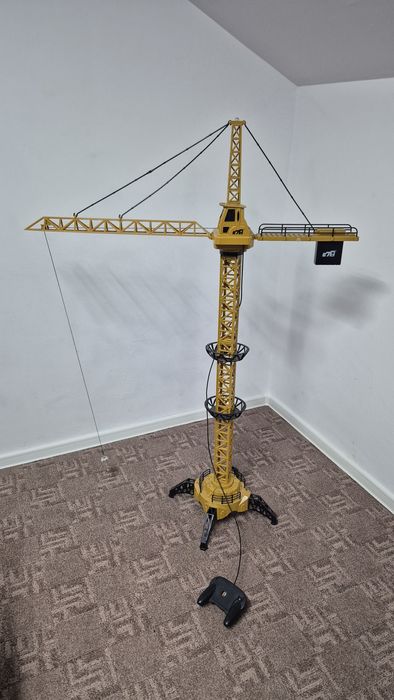 Macara cu telecomanda