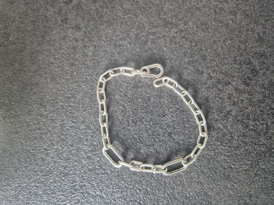 Bratara pandora purtă de câteva ori este în garantie si inel pandora