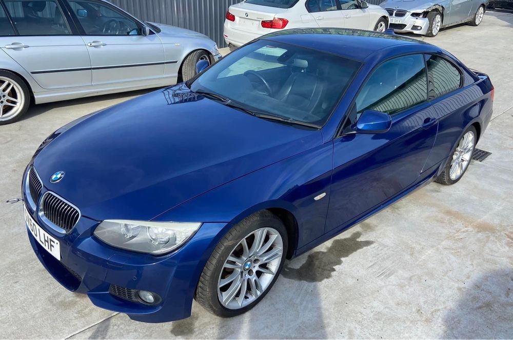 Dezmembrez BMW 330i E92 Lci 2011 3.0i N53