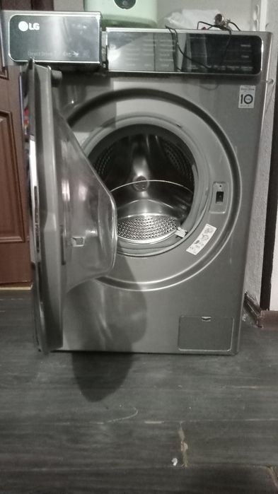 Продам стиральную машину