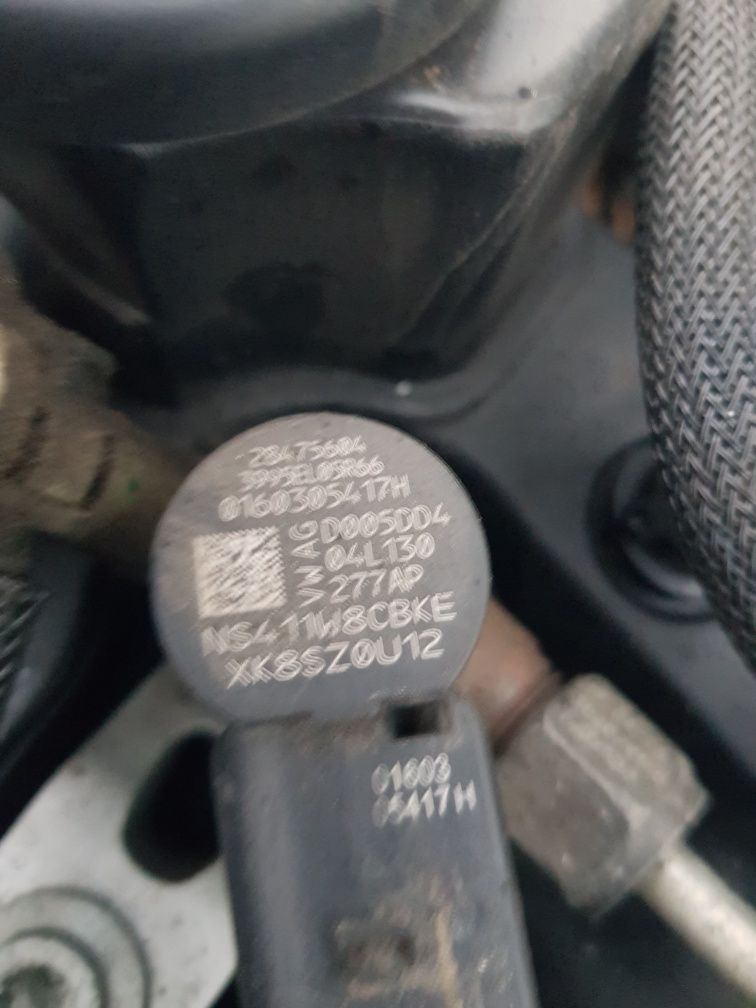 Injector pompa rampa 2.0 tdi CXH  vw t6 transporter caravelle multivan