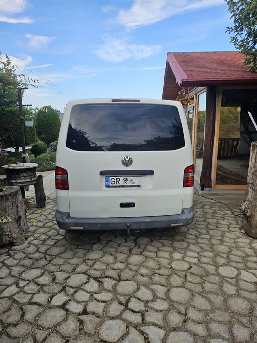 Autoutilitara Volkswagen Transporter 2.5 ,8 locuri