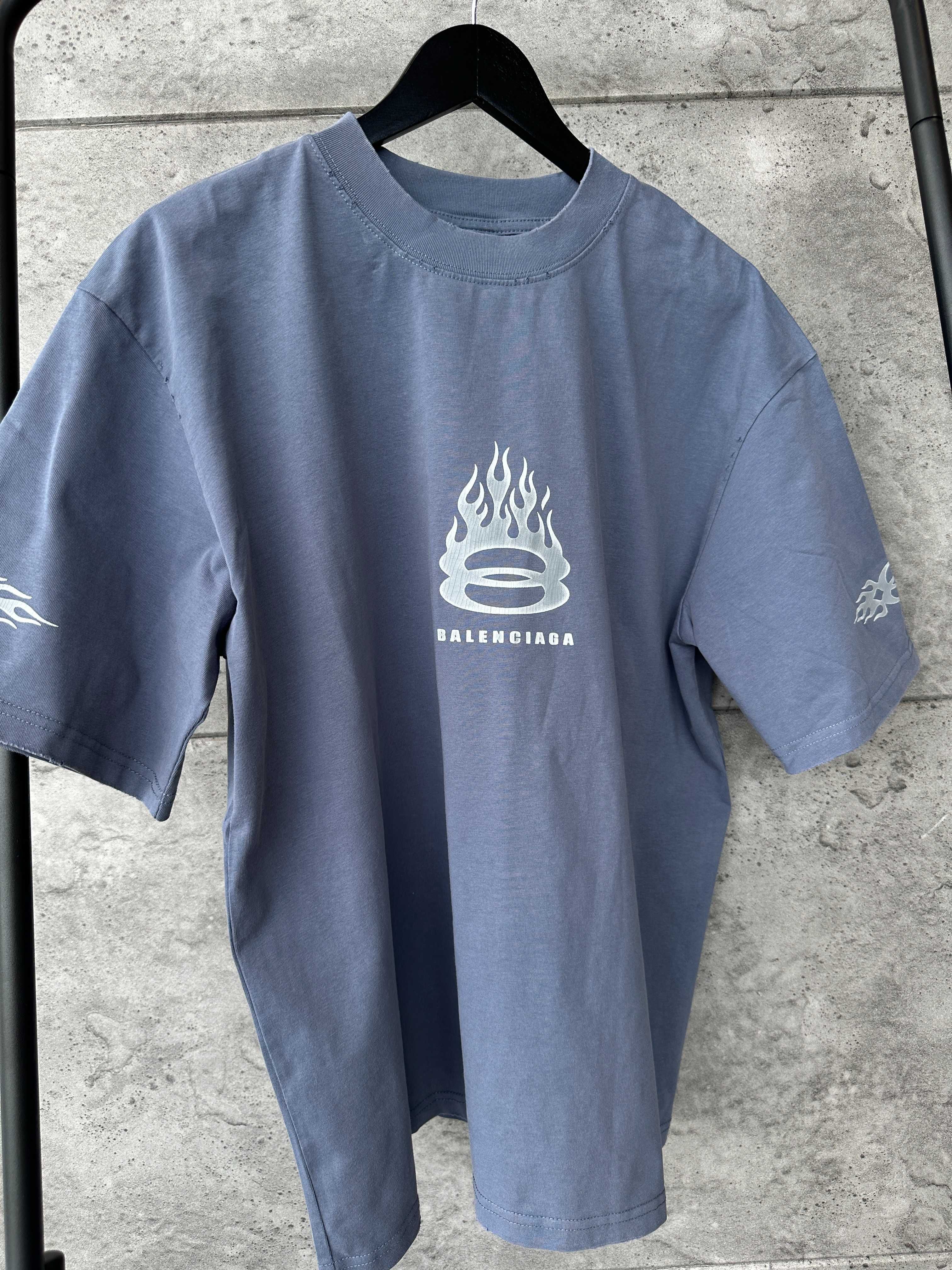 Тениски Balenciaga