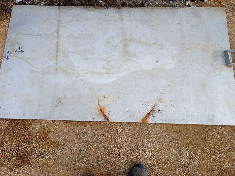 Продам нержавейку листовой металл 6мм , и трубу 48/3мм-12м + 10 отводо