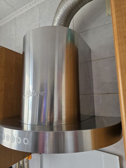 Продам вытяжку. Кайзер