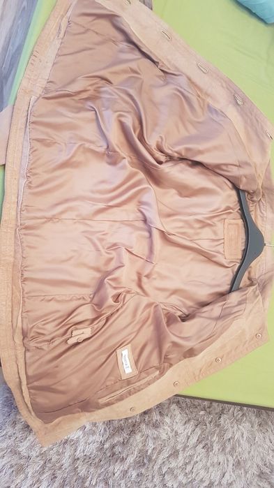 Haina piele intoarsa, Yessica, masura M