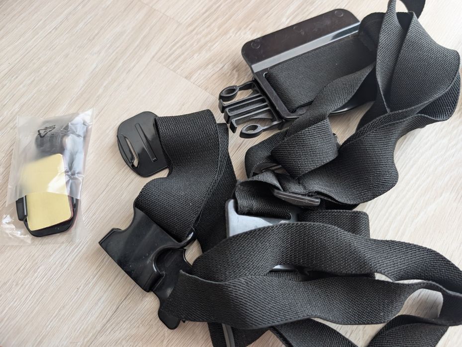 Camera acțiune Dji Action 4 Combo + accesorii, peste GoPro