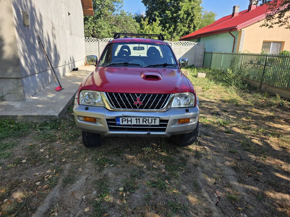 Vand mitsubishi L200 volan dreapta 2001