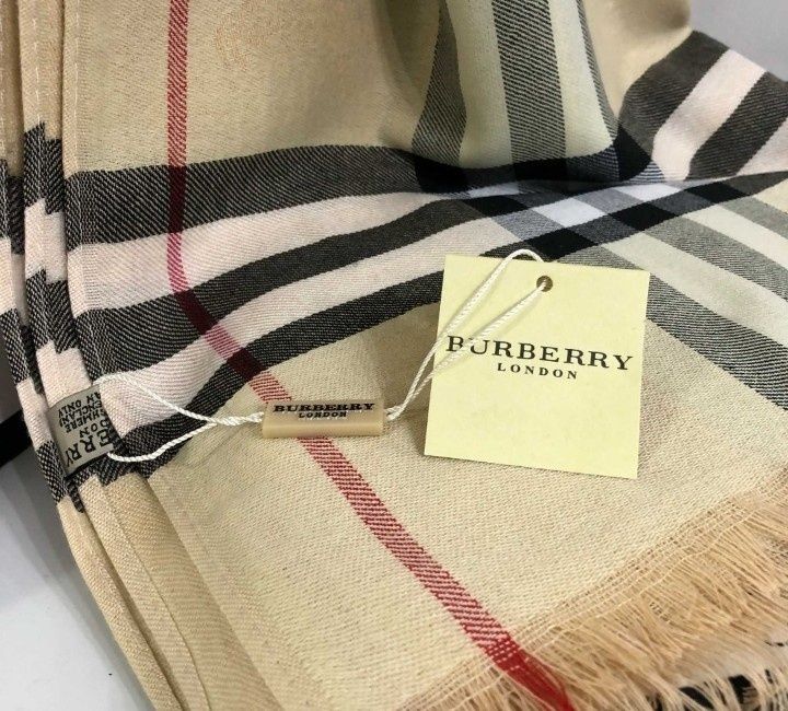 Esarfe/saluri unisex,new model,logo brodat