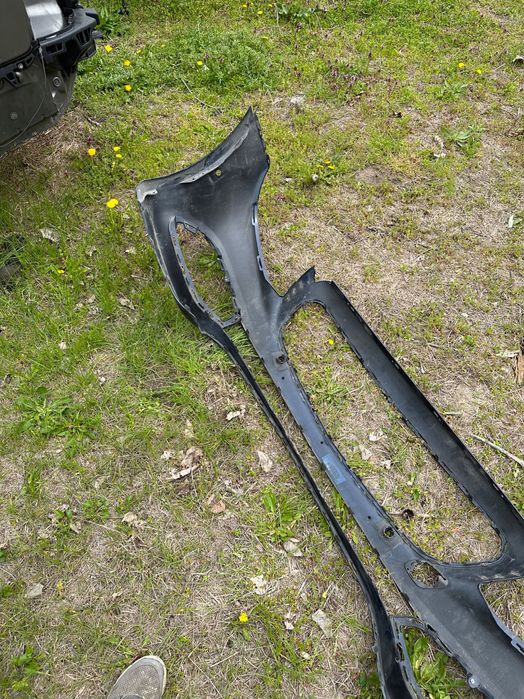 Предна броня mercedes E-class w213 AMG