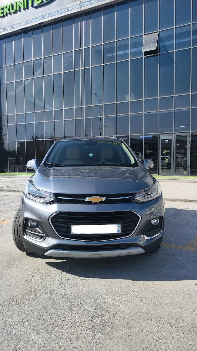 Chevrolet tracker sotiladi Шевроле трекер сотилади