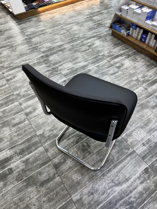 Dafna kreslo 15 tacha bor b/u kimga kere bosa murojat qvurila