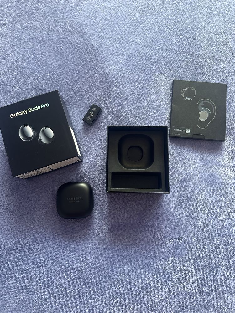 Безжични слушалки Samsung Galaxy Buds Pro