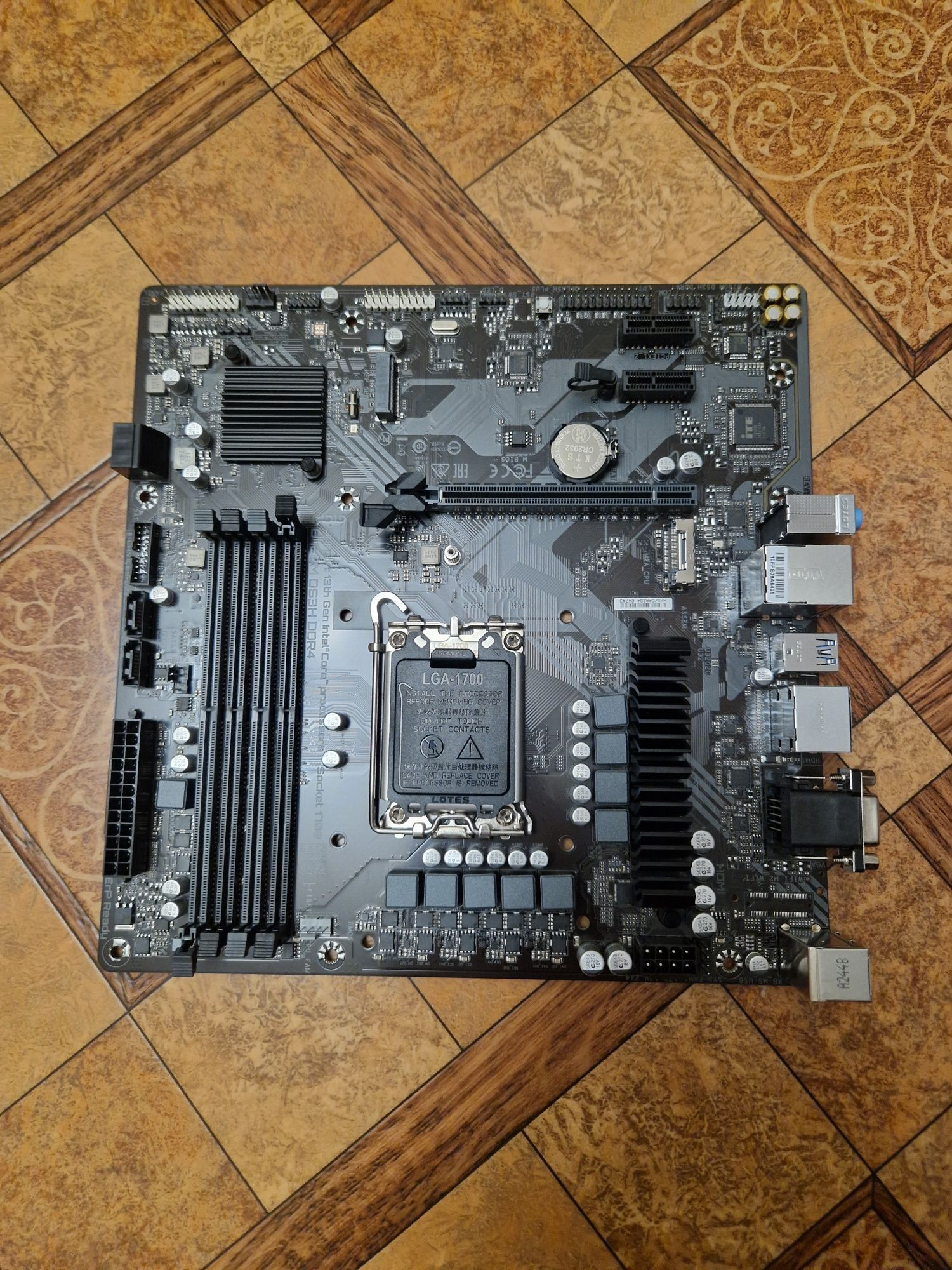 Материнская плата GIGABYTE B760M DS3H DDR4