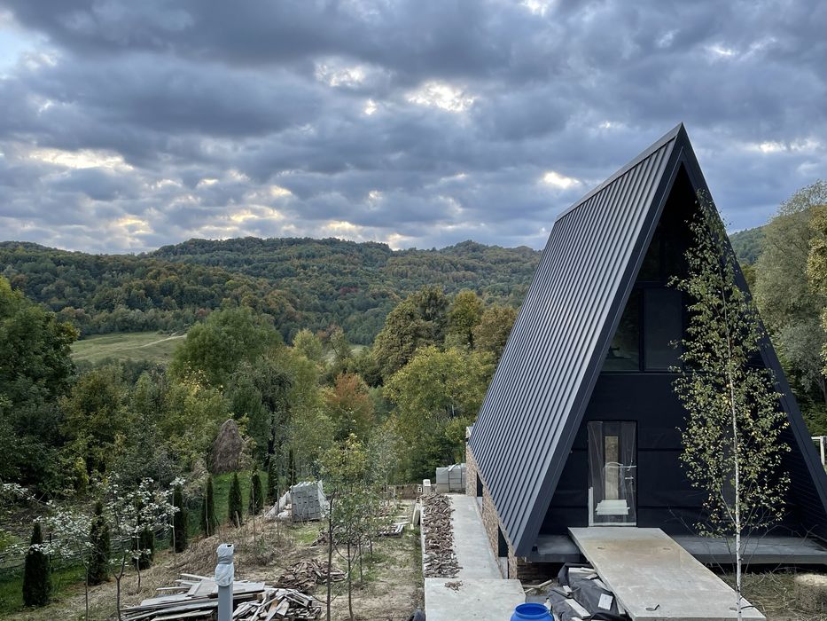 Cabana A frame de vanzare, la cheie