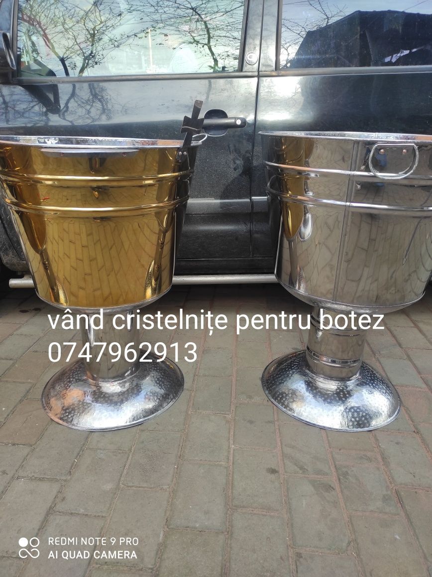 Vand cristelnite pentru botez