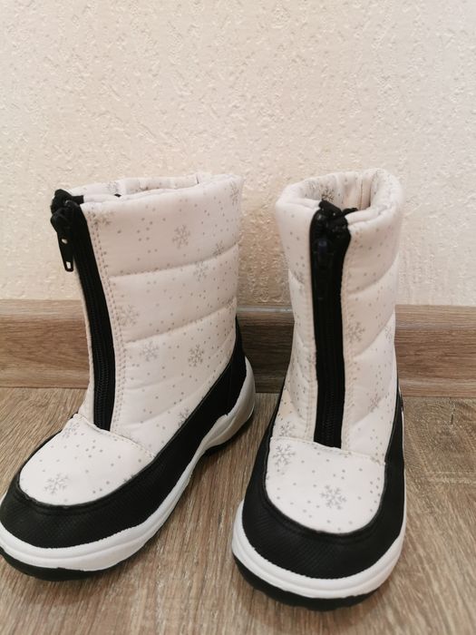 Сапожки для девочки