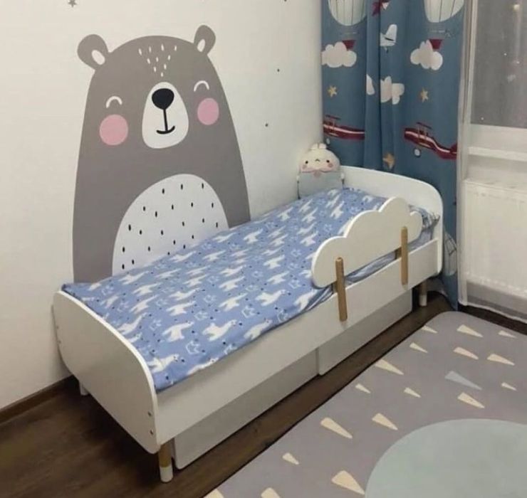 Продаётся детская кровать облачко