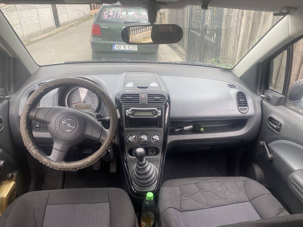 vand/schimb opel agila 2009