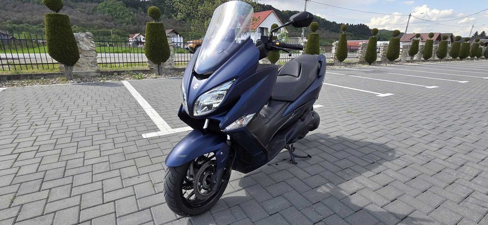 Suzuki Burgman 400 Bi-xenon 12/2020