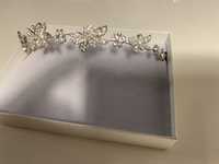 Vand coronita mireasa din argint cumparata de la Barbara Langelotti.