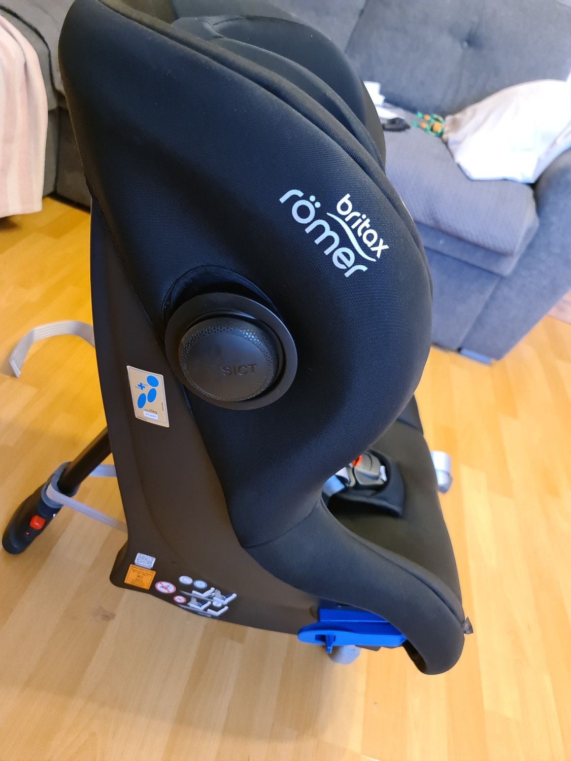Детско столче за кола Britax Romer Max-way plus