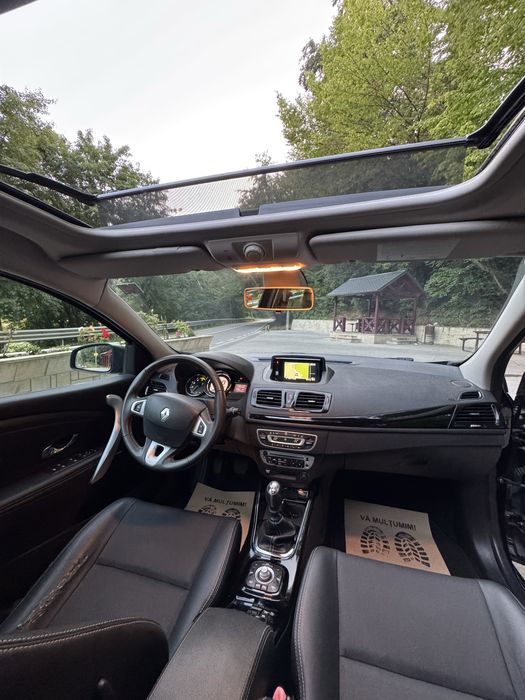 Renault megane BOSE
