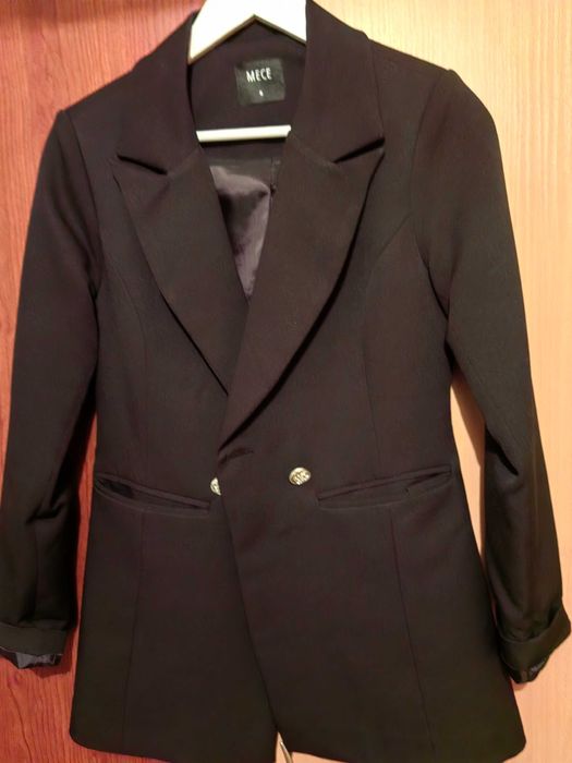 Дамско стилно сако