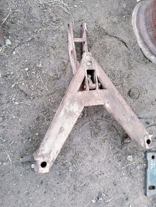 Треугольник на ДТ, Т-150 советский, новый