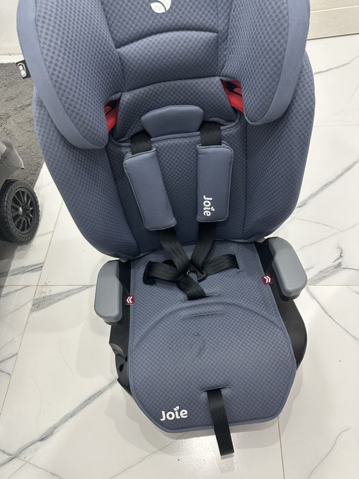 Детский автокресло