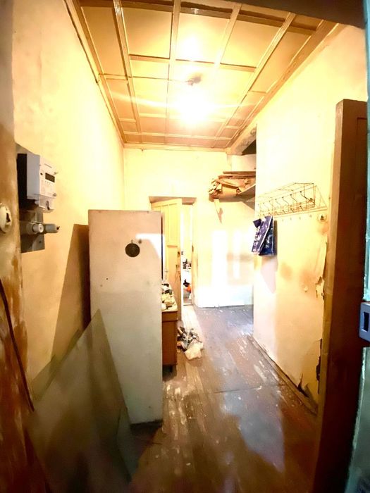 Срочно Яккасарой район Ракат махалла 2/1/3. 50кв ипотека хам булади